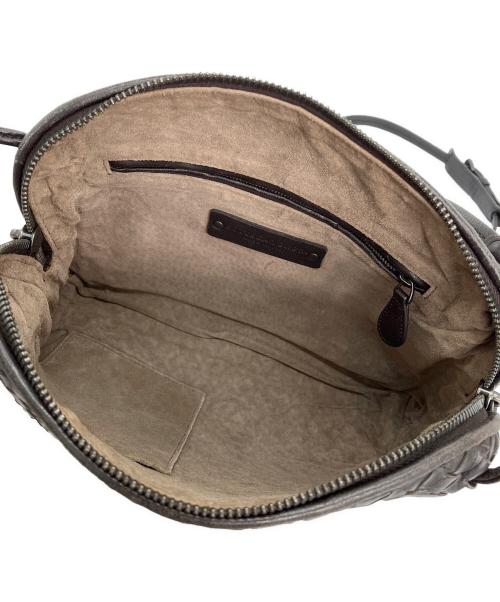 BOTTEGA VENETA（ボッテガベネタ）BOTTEGA VENETA (ボッテガベネタ) イントレチャートディニーバッグ　イントレチャート ブラウンの古着・服飾アイテム