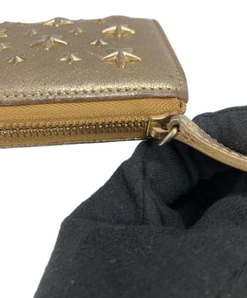 JIMMY CHOO（ジミーチュウ）JIMMY CHOO (ジミーチュウ) スタースタッズ長財布 ゴールドの古着・服飾アイテム
