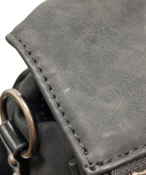 Tina Jojun（ティーナ ジョジュン）TINA JOJUN (ティーナ ジョジュン) ショルダー付き トラベルバッグ ブラックの古着・服飾アイテム