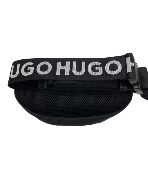 HUGO（ヒューゴ ボス）HUGO (ヒューゴ ボス) HUGO　ロゴエンボス　ウエストバッグ ブラックの古着・服飾アイテム