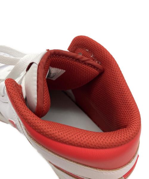 NIKE（ナイキ）NIKE (ナイキ) スニーカー ホワイト サイズ:27.5の古着・服飾アイテム