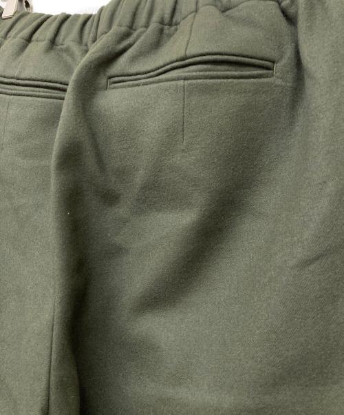 AURALEE（オーラリー）AURALEE (オーラリー) LIGHT MELTON EASY SLACKS オリーブ サイズ:4の古着・服飾アイテム