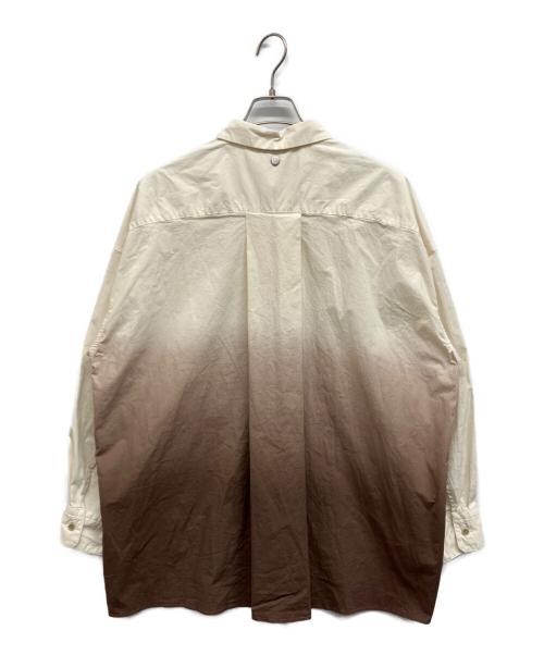 CALMER（カルメール）CALMER (カルメール) EDIFICE (エディフィス) 別注GRADATION シャツ ベージュ サイズ:Freeの古着・服飾アイテム