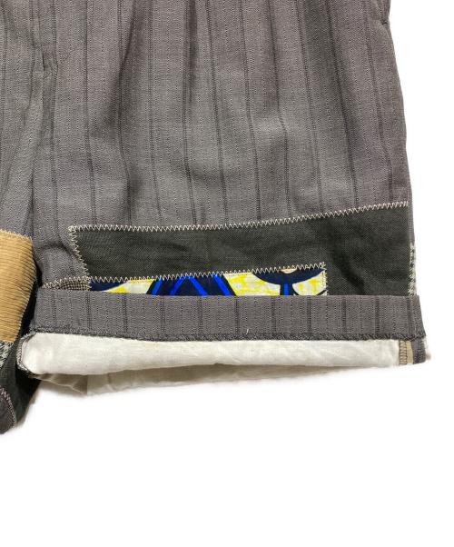 COMME des GARCONS JUNYA WATANABE MAN（コム デ ギャルソン ジュンヤ ワタナベ マン）COMME des GARCONS JUNYA WATANABE MAN (コム デ ギャルソン ジュンヤ ワタナベ マン) パッチワークハーフパンツ グレー サイズ: Sの古着・服飾アイテム