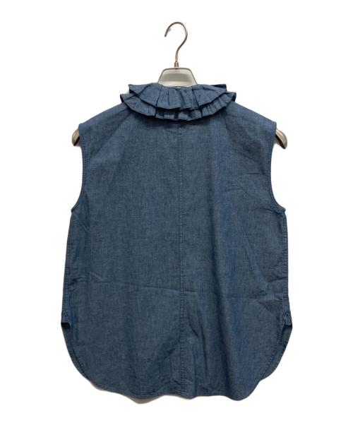 UNITED ARROWS（ユナイテッドアローズ）UNITED ARROWS (ユナイテッドアローズ) UNITED ARROWS DENIM ラッフルクルーネック ノースリーブ ブラウス インディゴ サイズ:Free 未使用品の古着・服飾アイテム