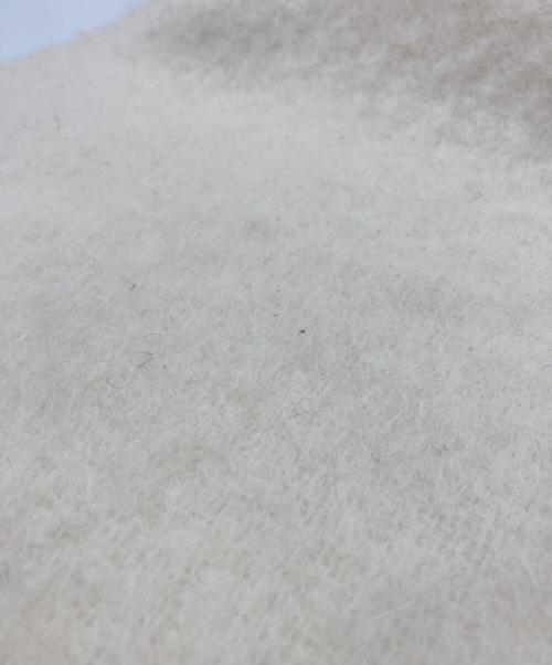 maison kitsune（メゾンキツネ）maison kitsune (メゾンキツネ) ロゴラベル アルパカ混大判ストール アイボリー サイズ:-の古着・服飾アイテム