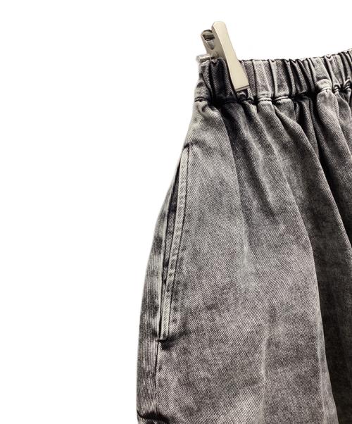 BLACK COMME des GARCONS（ブラックコムデギャルソン）BLACK COMME des GARCONS (ブラックコムデギャルソン) ケミカルウォッシュデニムスカート ブラック サイズ:XSの古着・服飾アイテム