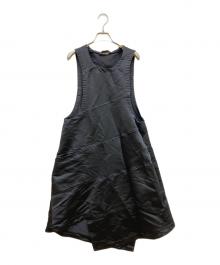 BLACK COMME des GARCONS（ブラックコムデギャルソン）の古着「ポリ縮絨ノースリーブワンピース」｜ブラック