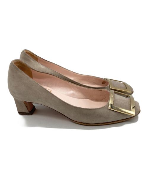 Roger Vivier（ロジェ ヴィヴィエ）Roger Vivier (ロジェ ヴィヴィエ) バックルスウェードパンプス ベージュ サイズ:SIZE34の古着・服飾アイテム