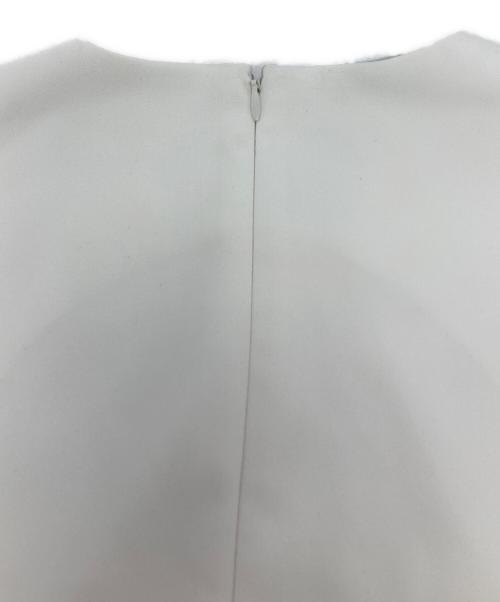 BEIGE（ベイジ）BEIGE (ベイジ) LUIZA / Iラインワンピース ホワイト サイズ:4の古着・服飾アイテム