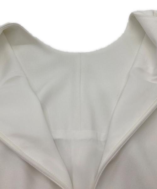 BEIGE（ベイジ）BEIGE (ベイジ) LUIZA / Iラインワンピース ホワイト サイズ:4の古着・服飾アイテム