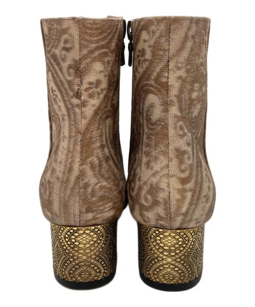 DRIES VAN NOTEN（ドリスヴァンノッテン）DRIES VAN NOTEN (ドリスヴァンノッテン) ショートブーツ ピンク サイズ:35の古着・服飾アイテム