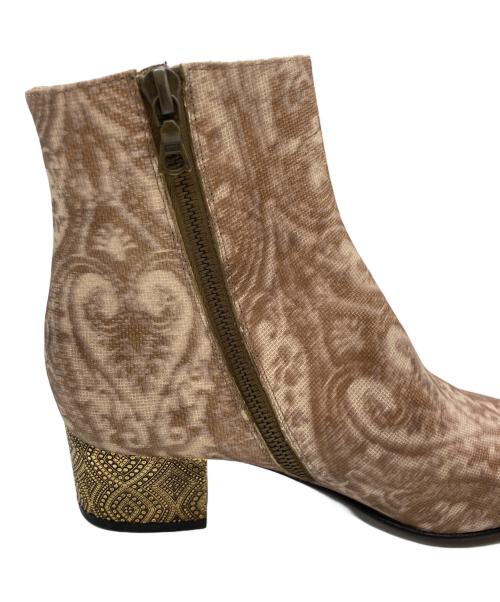 DRIES VAN NOTEN（ドリスヴァンノッテン）DRIES VAN NOTEN (ドリスヴァンノッテン) ショートブーツ ピンク サイズ:35の古着・服飾アイテム