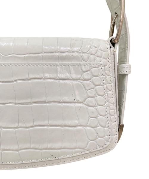BALENCIAGA（バレンシアガ）BALENCIAGA (バレンシアガ) 型押しショルダーバッグ ホワイトの古着・服飾アイテム