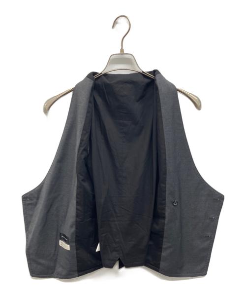TAGLIATORE（タリアトーレ）TAGLIATORE (タリアトーレ) ジレ/ベスト　BEN/F PE グレー サイズ:50の古着・服飾アイテム