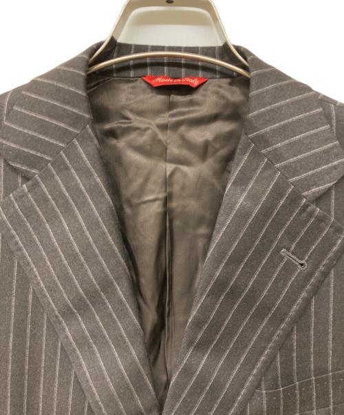 TOMBOLINI（トンボリーニ）TOMBOLINI (トンボリーニ) 2B シングルブレストストライプセットアップスーツ ダークブラウン サイズ:50の古着・服飾アイテム
