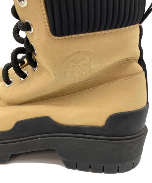 HERMES（エルメス）HERMES (エルメス) プラットフォーム６ホールスウェードブーツ ベージュ×ブラック サイズ:40の古着・服飾アイテム