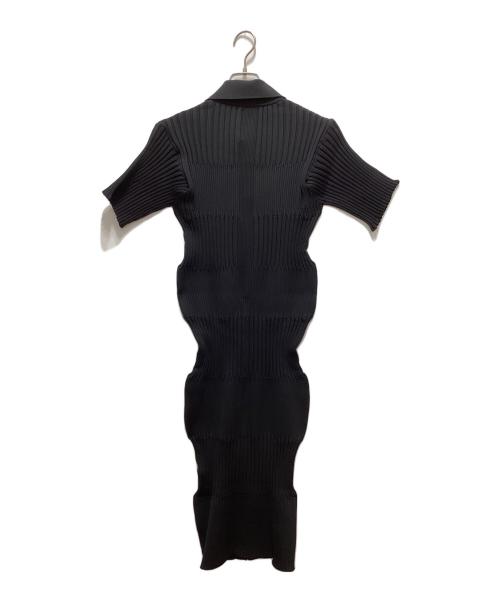 CFCL（シーエフシーエル）CFCL (シーエフシーエル) FLUTED SHORT SLEEVE SHIRT DRESS(フルーテッド ショート スリーブ シャツ ドレス) ブラック サイズ:3の古着・服飾アイテム