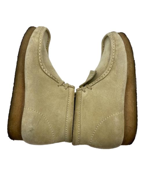 CLARKS ORIGINALS（クラークス オリジナルズ）CLARKS ORIGINALS (クラークス オリジナルズ) ワラビーブーツ ベージュ サイズ:UK 9 1/2の古着・服飾アイテム