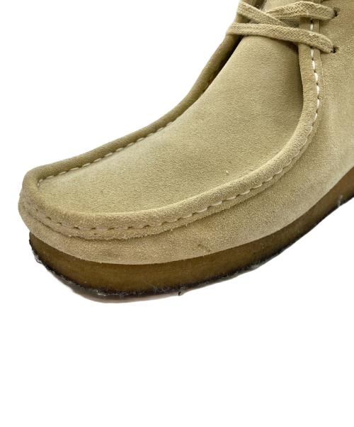 CLARKS ORIGINALS（クラークス オリジナルズ）CLARKS ORIGINALS (クラークス オリジナルズ) ワラビーブーツ ベージュ サイズ:UK 9 1/2の古着・服飾アイテム