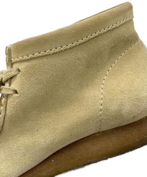 CLARKS ORIGINALS（クラークス オリジナルズ）CLARKS ORIGINALS (クラークス オリジナルズ) ワラビーブーツ ベージュ サイズ:UK 9 1/2の古着・服飾アイテム