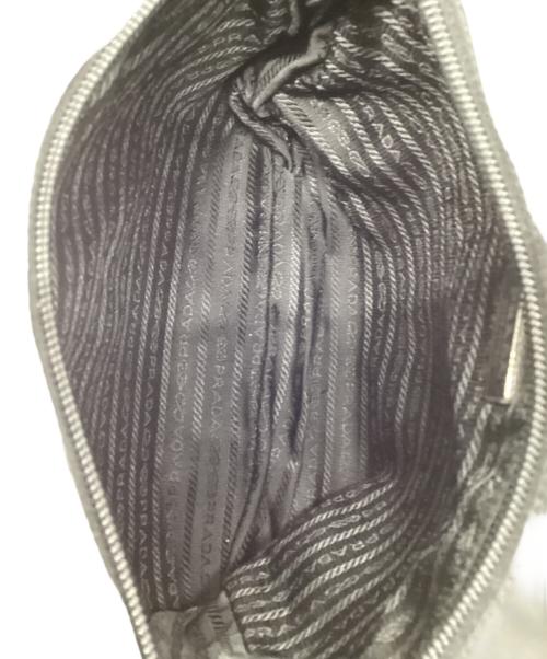 PRADA（プラダ）PRADA (プラダ) ナイロンショルダーバッグ ブラックの古着・服飾アイテム