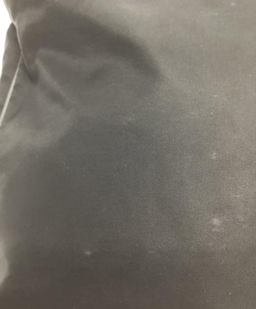 PRADA（プラダ）PRADA (プラダ) ナイロンショルダーバッグ ブラックの古着・服飾アイテム