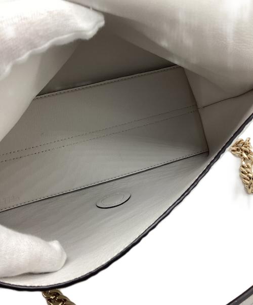 LOEWE（ロエベ）LOEWE (ロエベ) リピートアナグラムアベニューチェーンショルダーバッグ ホワイトの古着・服飾アイテム