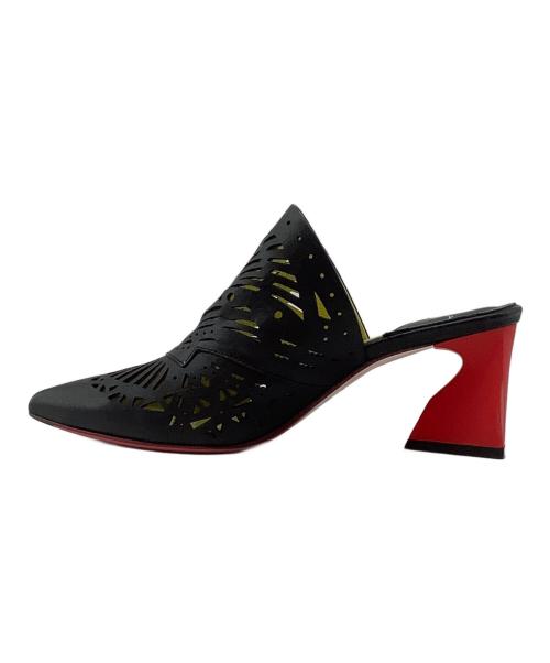 MANA（マナ）MANA (マナ) レリーフ・ミュール ブラック サイズ:37の古着・服飾アイテム