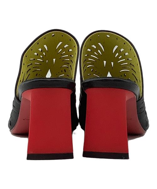 MANA（マナ）MANA (マナ) レリーフ・ミュール ブラック サイズ:37の古着・服飾アイテム