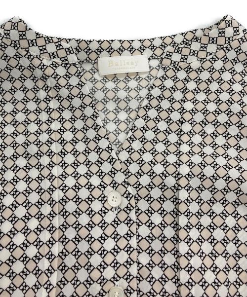 BALLSEY（ボールジィ）BALLSEY (ボールジィ) BBダイアゴナルプリント ウエストタックフレアワンピース ベージュ×ホワイト サイズ:36の古着・服飾アイテム