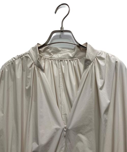 ETRE TOKYO（エトレトウキョウ）ETRE TOKYO (エトレトウキョウ) SPEEDO (スピード) Gather Short Blouson ベージュ サイズ:FREEの古着・服飾アイテム