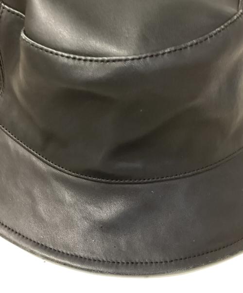 kijima takayuki（キジマタカユキ）KIJIMA TAKAYUKI (キジマタカユキ) レザーバケットハット ブラックの古着・服飾アイテム