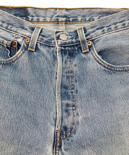 LEVI'S（リーバイス）LEVI'S (リーバイス) 90s 501デニムパンツ　1998年9月製　釦裏524 ブルー サイズ:W31×L36の古着・服飾アイテム