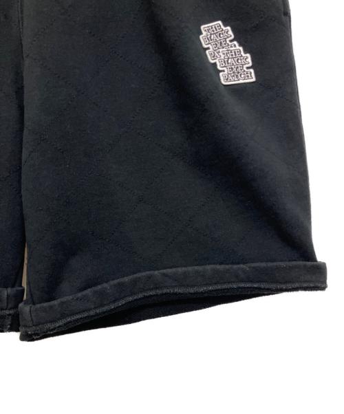 THE BLACK EYE PATCH（ブラックアイパッチ）THE BLACK EYE PATCH (ブラックアイパッチ) SMALL OG PIGMENT DYED SWEAT SHORTS ブラック サイズ:Lの古着・服飾アイテム