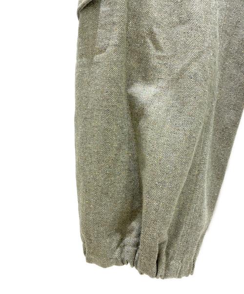 DRAWER（ドゥロワー）DRAWER (ドゥロワー) ヘリンボーンカーゴパンツ オリーブ サイズ:36の古着・服飾アイテム