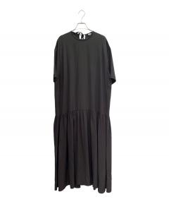 中古・古着通販】PRADA (プラダ) ショートスリーブ Re-Nylon ミディ