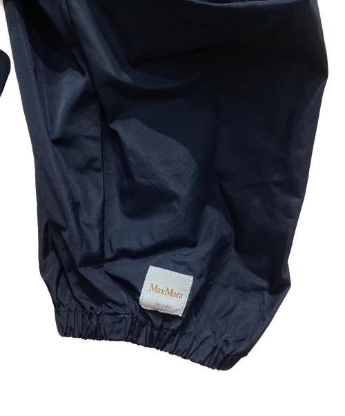 MaxMara（マックスマーラ）MaxMara (マックスマーラ) The Cube ジップアップナイロンフードコート ネイビー サイズ:38の古着・服飾アイテム