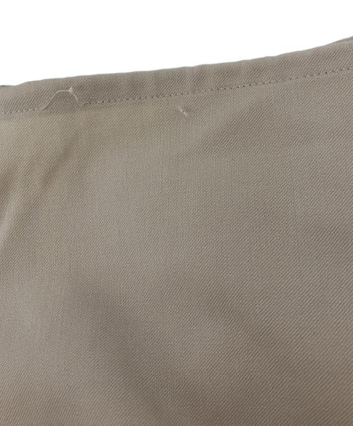 Y-3（ワイスリー）Y-3 (ワイスリー) M Classic Refined Wool Stretch Cargo Shorts ベージュ サイズ:Mの古着・服飾アイテム