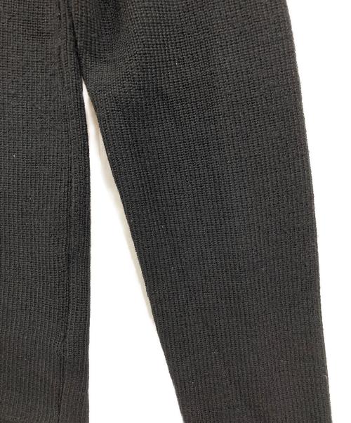 tricot COMME des GARCONS（トリココムデギャルソン）tricot COMME des GARCONS (トリココムデギャルソン) フラワー刺繍タートルネックニット ブラック サイズ:Freeの古着・服飾アイテム