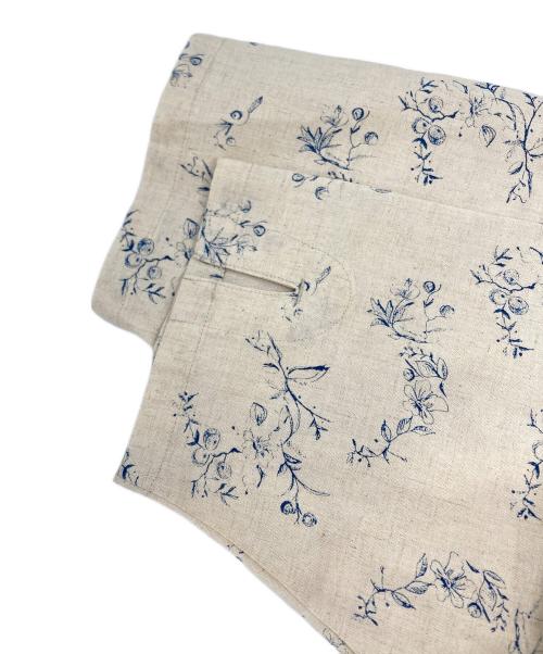 gasa*grue（ガサ）gasa*grue (ガサ) 日常的な一枚 コート アイボリー サイズ:Freeの古着・服飾アイテム
