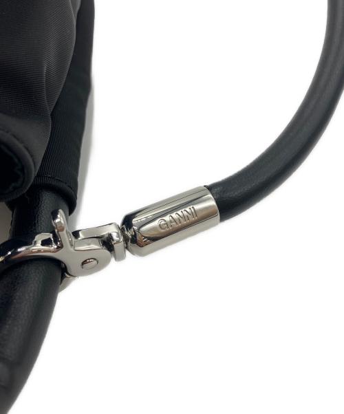 GANNI（ガニー）Ganni (ガニー) Knot Baguette/ノット バゲット ブラック 未使用品の古着・服飾アイテム