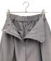 中古・古着 ELENDEEK (エレンディーク) カーブタックパンツ 25年モデル グレー サイズ:SIZE 2 未使用品：7000円