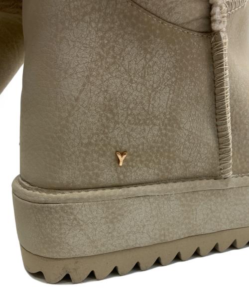 YELLO（イエロ）YELLO (イエロ) MAGNOLIA LOOSE FIT LONG BOOTS ベージュ サイズ:Mの古着・服飾アイテム