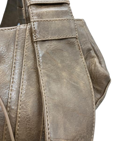 VIAVANDA（ヴィアヴァンダ）VIAVANDA (ヴィアヴァンダ) STRINGS MULTI BAG ブラウンの古着・服飾アイテム