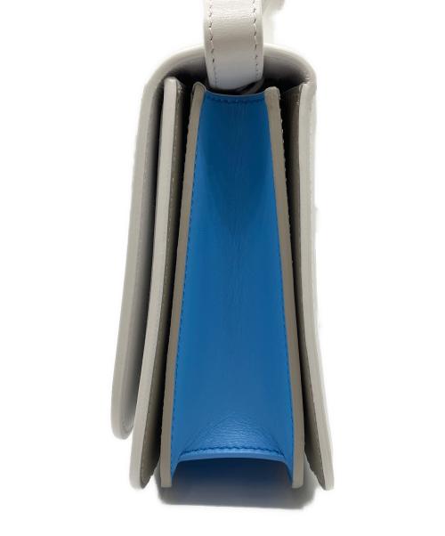 Salvatore Ferragamo（サルヴァトーレ フェラガモ）Salvatore Ferragamo (サルヴァトーレ フェラガモ) Fiamma スモールショルダーバッグ ホワイトの古着・服飾アイテム