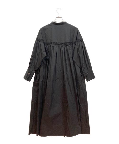 23区（ニジュウサンク）23区 (ニジュウサンク) コンパクトライトクロス ピンタック ワンピース ブラック サイズ:48（17G）の古着・服飾アイテム