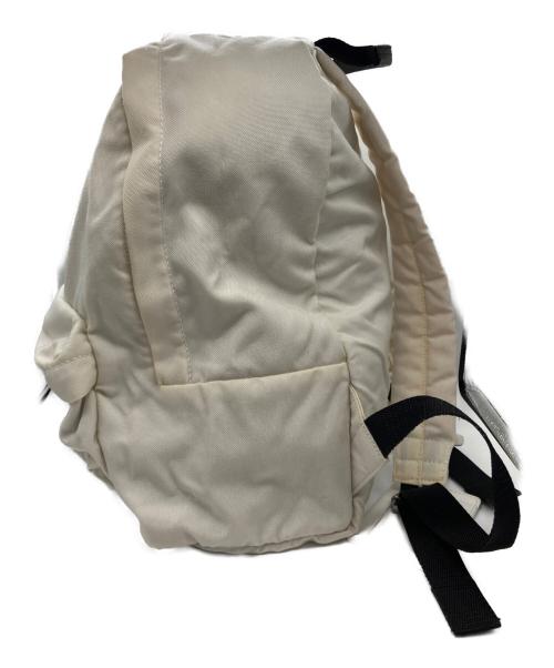 Maison Margiela 11（メゾンマルジェラ 11）Maison Margiela 11 (メゾンマルジェラ 11) ステレオタイプ バックパック ホワイトの古着・服飾アイテム