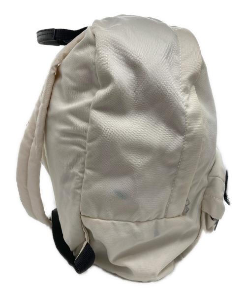 Maison Margiela 11（メゾンマルジェラ 11）Maison Margiela 11 (メゾンマルジェラ 11) ステレオタイプ バックパック ホワイトの古着・服飾アイテム