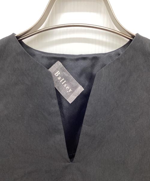 BALLSEY（ボールジィ）BALLSEY (ボールジィ) ハイカウントギャバジンパフスリーブブラウス ブラック サイズ:36の古着・服飾アイテム